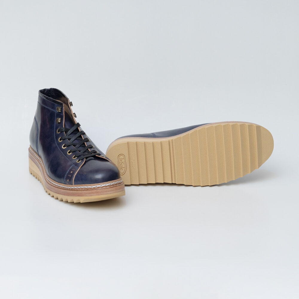 Alternative view of MKB1219 4 INCH - SHELL CORDOVAN MUSEUM